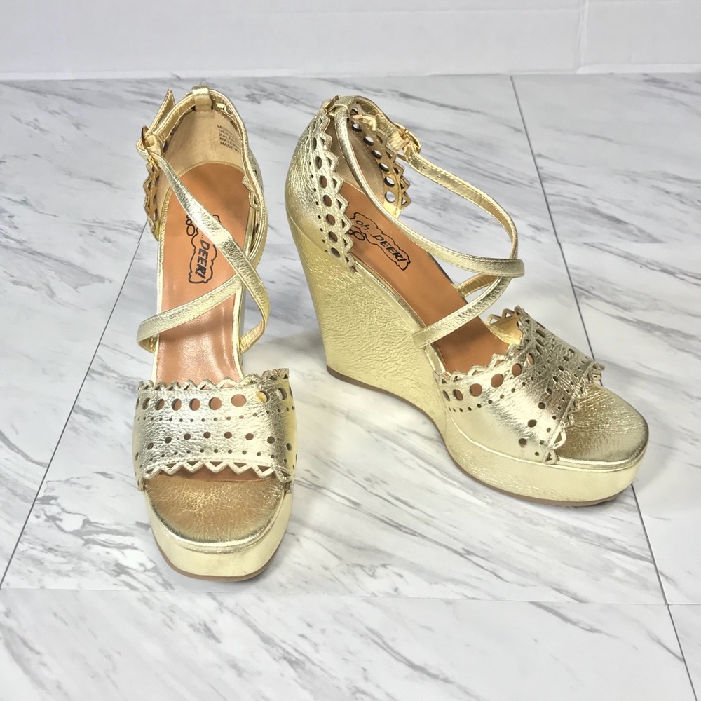 Oh deer! Gold Metallic Murray platform Wedge